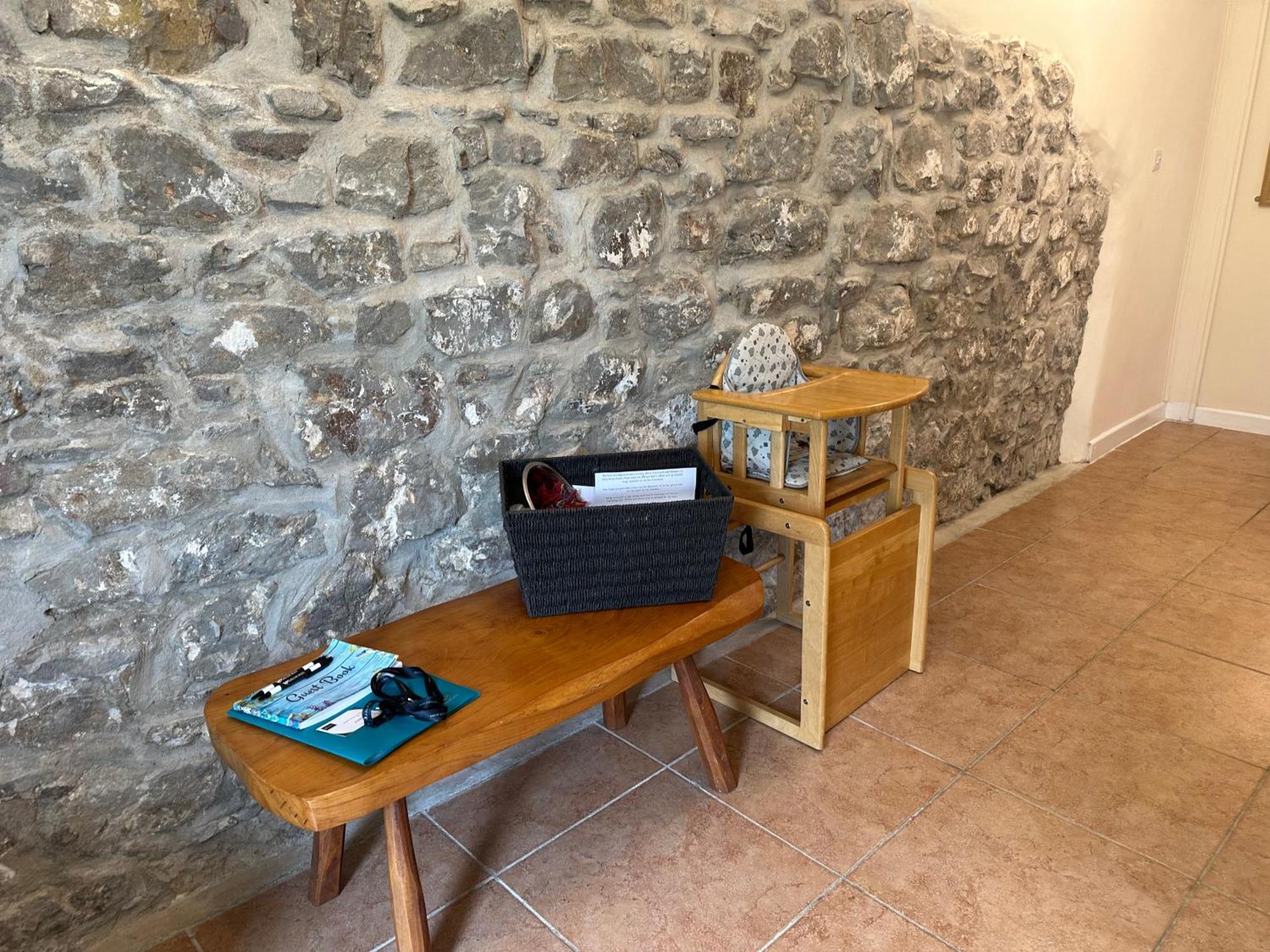 The Cow Shed Apartment Narberth Luaran gambar